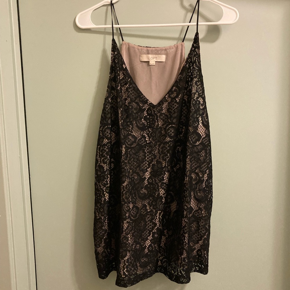 Loft lace tank top. Size XL.